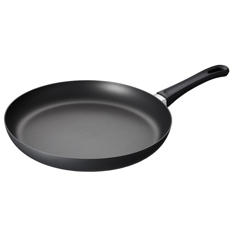 Padella "Classic Induction", confezionata in banderuola cm Ø32(23)x6,8