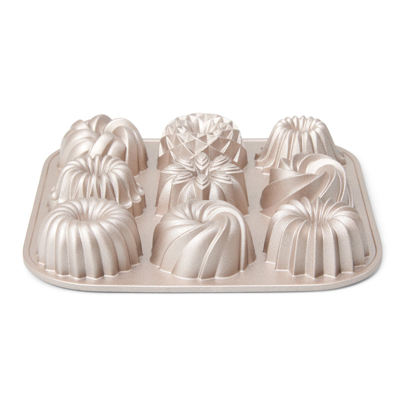 Stampo per ciambelle di forma diversa, 9 cavità (Ø6 cm) cm 24x24x3,5