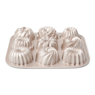 Stampo per ciambelle di forma diversa, 9 cavità (Ø6 cm) cm 24x24x3,5