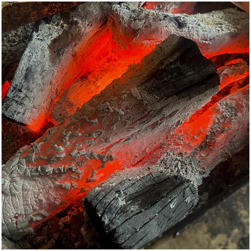 Carbone Binchotan "White Lychee", confezione da 5 kg cm 37x22x21