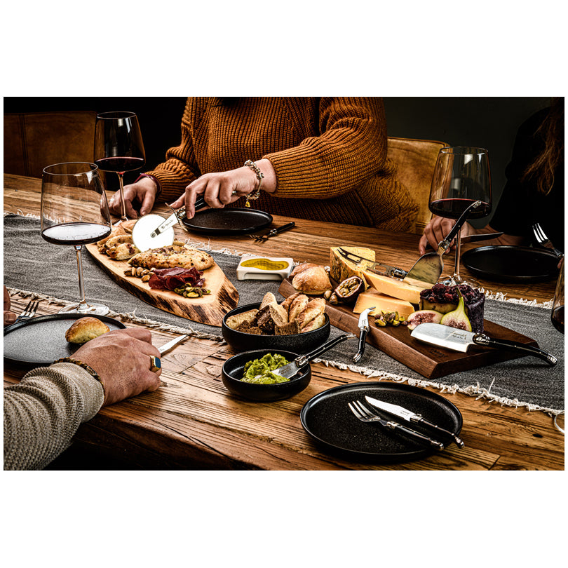 Set 5 coltelli formaggio "Premium Line" con tagliere in acacia cm 5,5-9,5