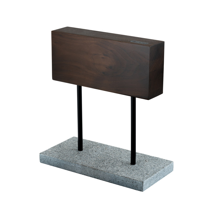 Ceppo portacoltelli magnetico su base in pietra naturale cm 25x12x27,5