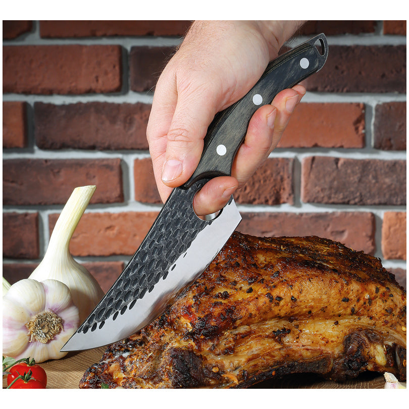 Coltello cuoco "Ranger" con custodia in pelle, dotata di un pratico laccio per fissarla alla cintura cm 15/28