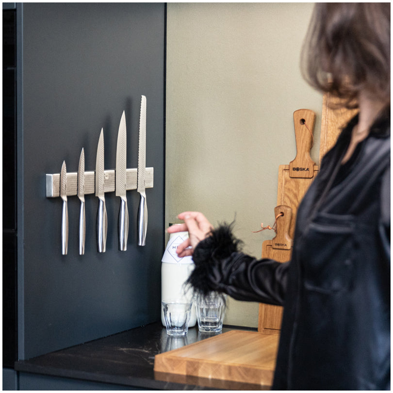 Set coltelli cucina "Monaco+" con barra magnetica porta coltelli, 6 pezzi