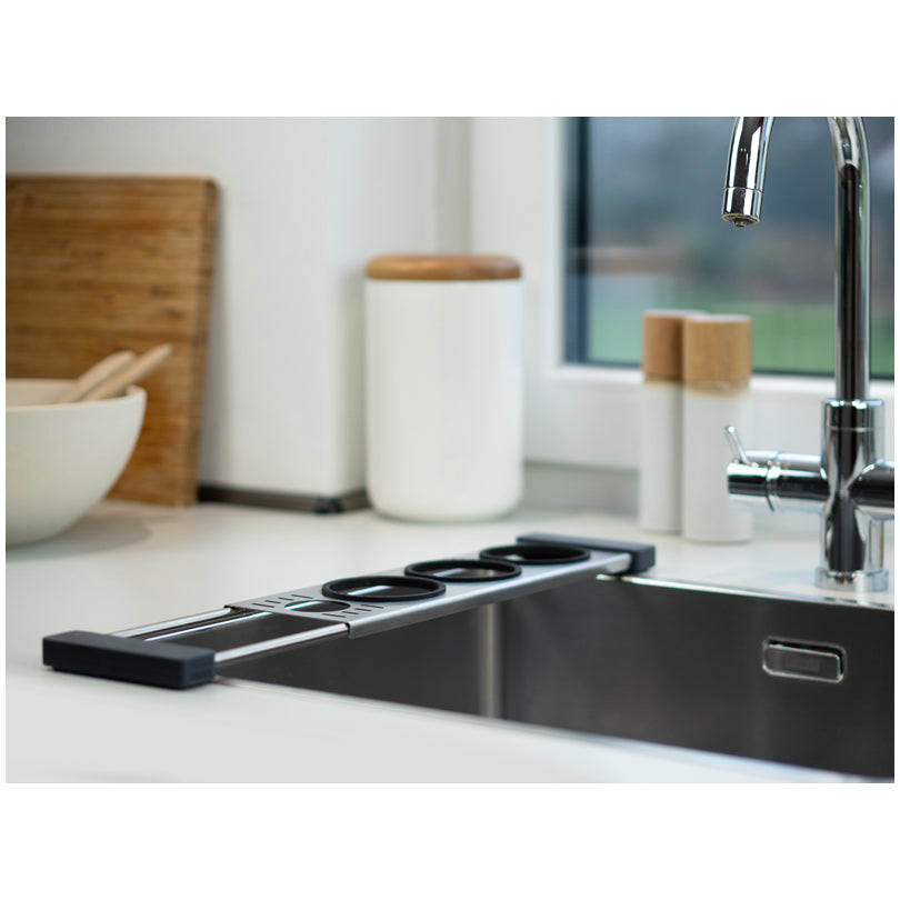 Supporto scolabottigile allungabile "Drip.it+", in display da 12 pezzi cm 10,5x37,5-56,5