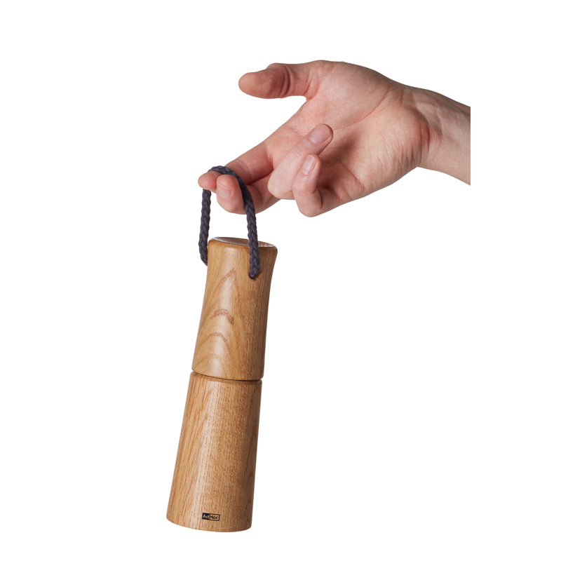 Macinapepe o macinasale "Yaso" con pratica maniglia cm Ø6x20