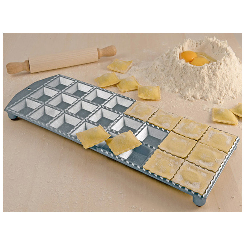 Raviolatore quadro grande 24 posti con rullo cm 3,8x3,8/14,5x39