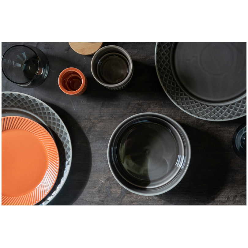 Piatto piano con rilievo "Coffee & More" cm Ø27x2