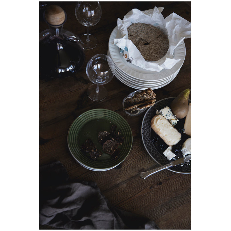 Piatto colazione tondo con rilievo "Coffee & More" cm Ø20x2