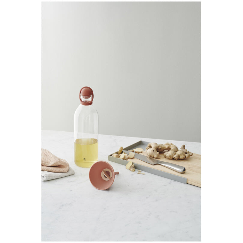 Imbuto con filtro rimovibile "Pour-It" cm 10x4